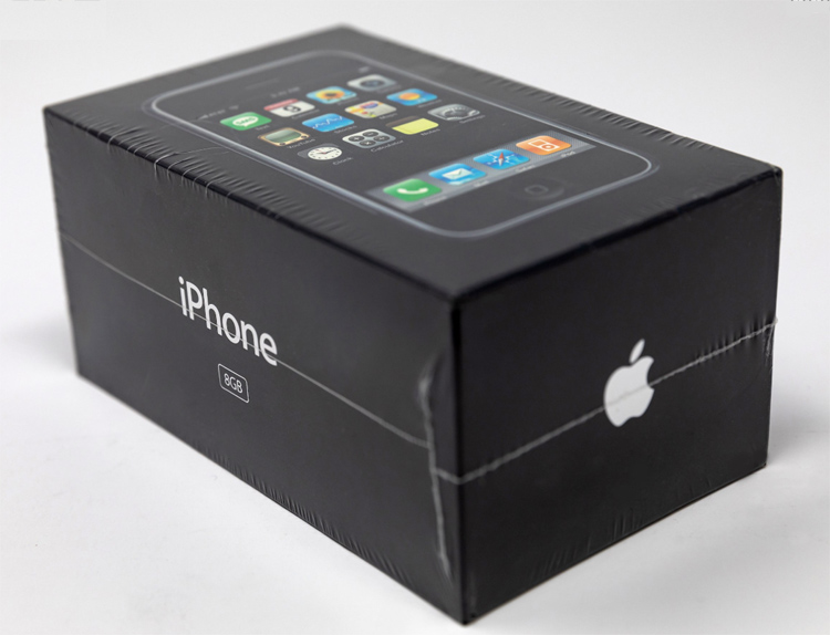 Un iPhone de 2007 dans son emballage vendu aux enchères à plus de 60 000 dollars 