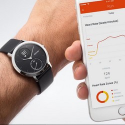 Withings Steel HR : une montre semi-connectée analogue